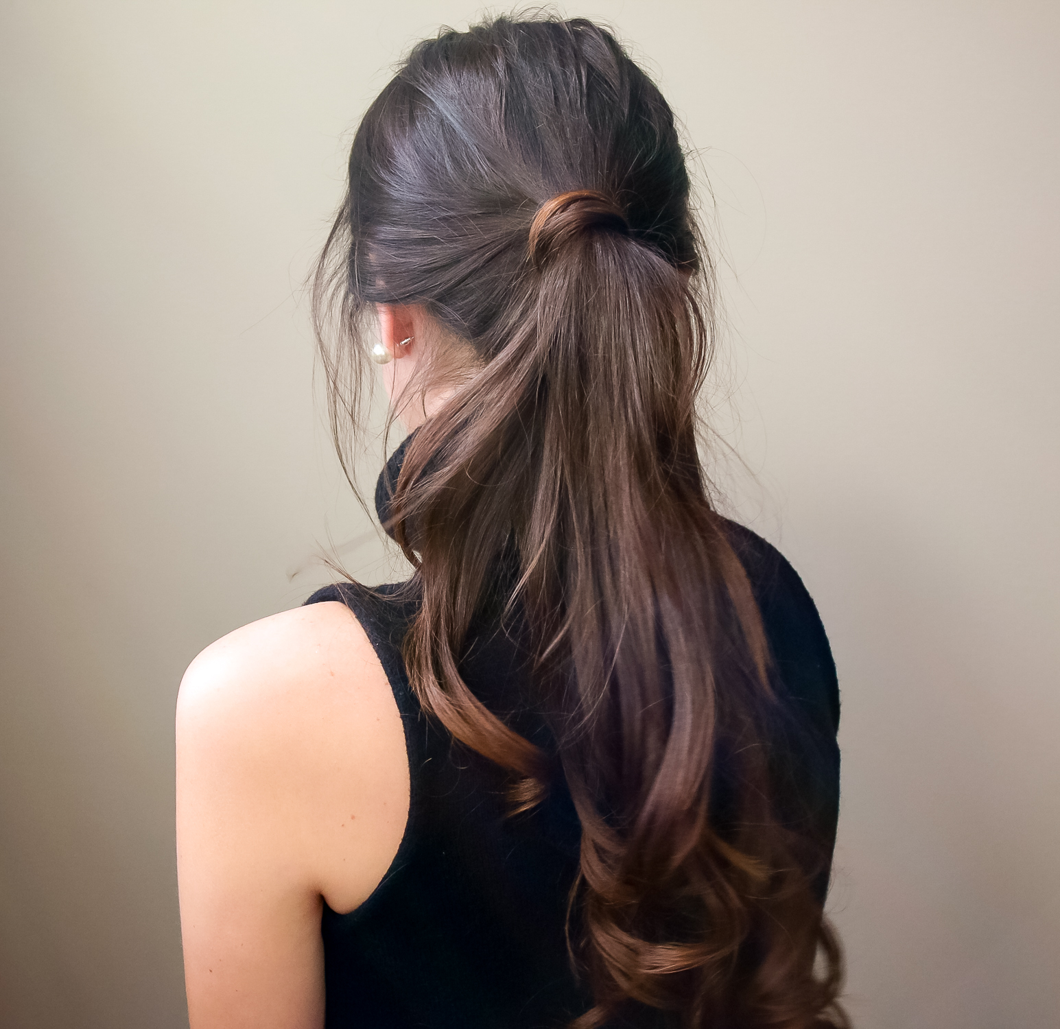 5Minute Low Messy Ponytail Hair Tutorial Diary of a Debutante
