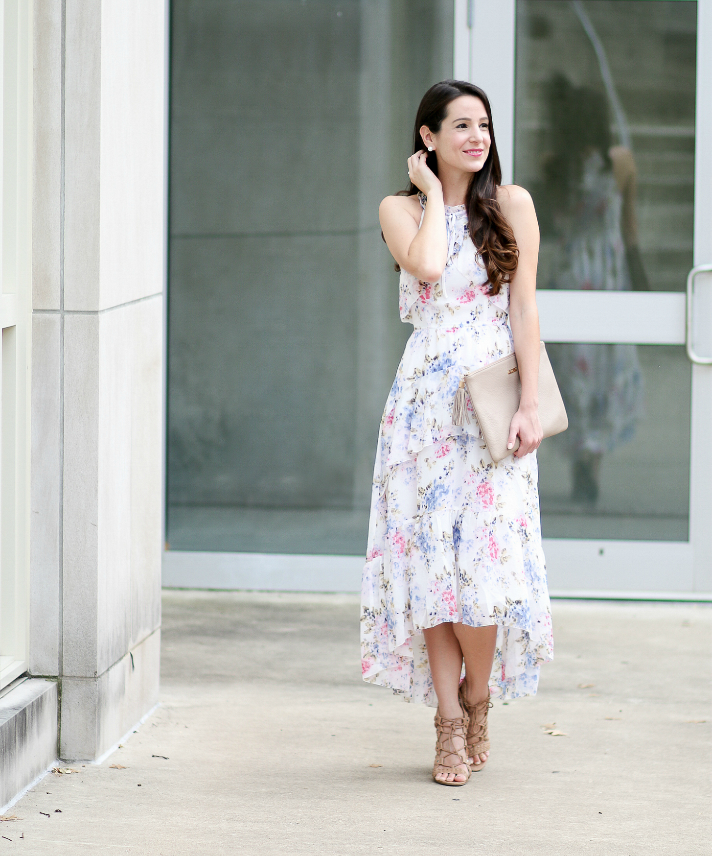 White Dress With Floral Print To Wedding 3