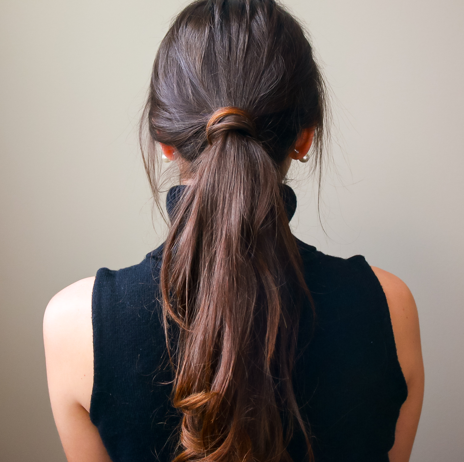5 Minute Low Messy Ponytail Hair Tutorial Diary Of A Debutante